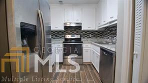 Building Photo - 365 Winding River Dr
