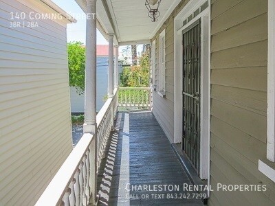 Photo - 140 Coming St House