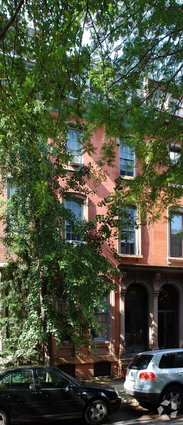 Building Photo - 2116 Spruce St