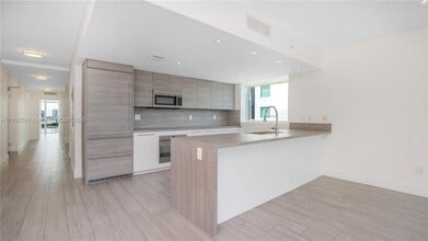 Building Photo - 400 Sunny Isles Blvd Building Photo - 400 Sunny Isles Blvd