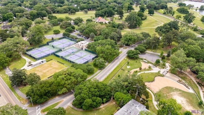Foto del edificio - 1290 Park Blvd