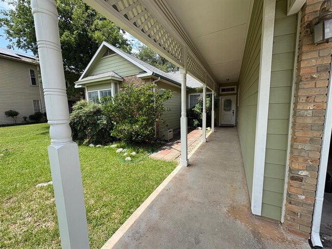 Foto del edificio - 12604 Hunters Chase Dr