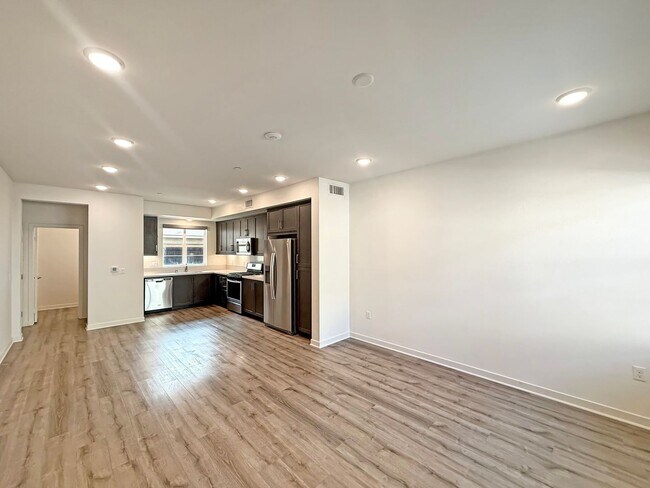 Foto del edificio - Beautiful 2B/2.5BA townhouse in San Marcos...