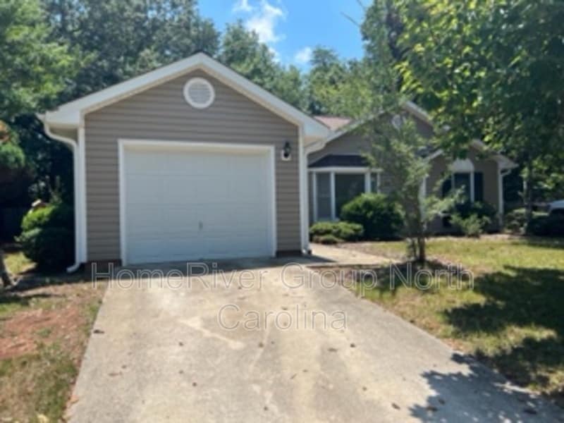 Primary Photo - 3505 Cardinal Ridge Dr