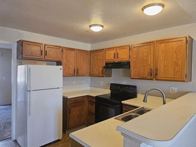 Photo - Cozy 1 Bedroom Condo with Assigned Parking Space