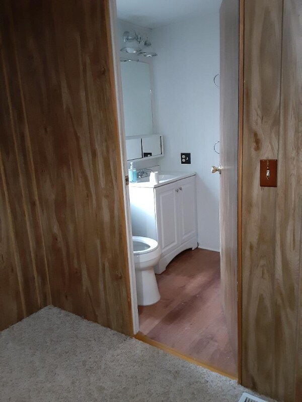 Foto del edificio - 4433 White River Dr