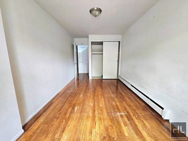 Foto del edificio - 62 STREET