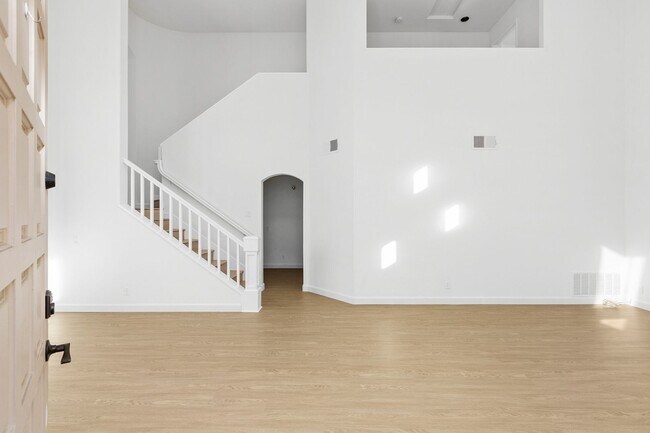 Foto del edificio - Spacious Vista Home