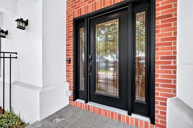 Foto del edificio - 2442 W Mississippi Ave