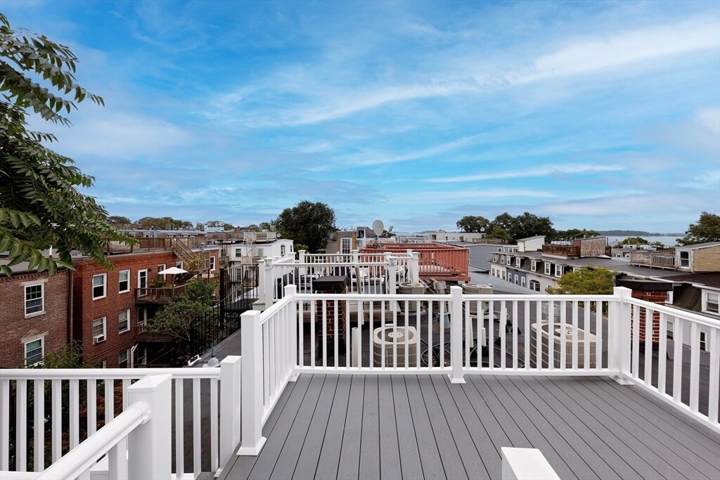 Foto principal - 762 E 6th St