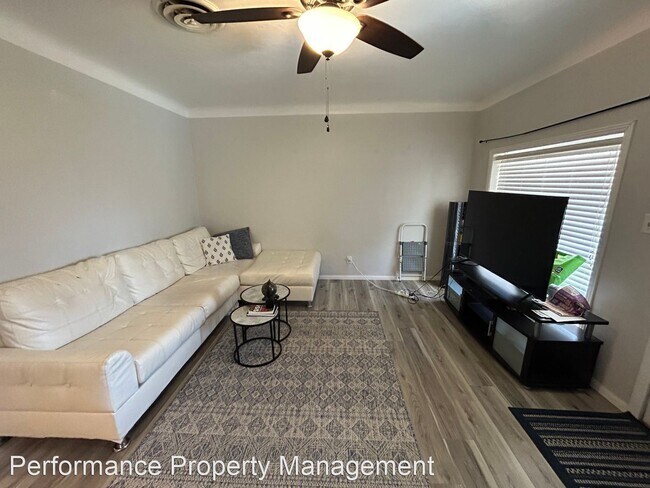 Foto del edificio - 2 br, 1 bath House - 202 Minner Ave