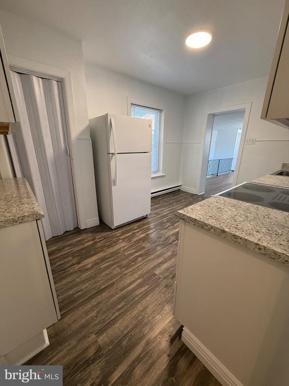 Building Photo - 33 E 4th St