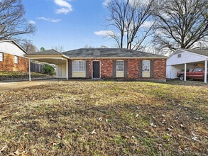 Building Photo - 4014 Kerwin Dr