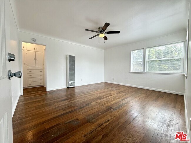 Foto del edificio - 5659 Dairy Ave