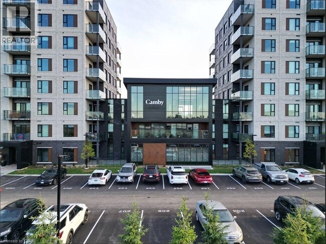 Building Photo - 150 Hollywood Ct