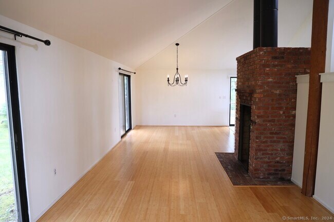 Building Photo - 3 Edgewood Cir