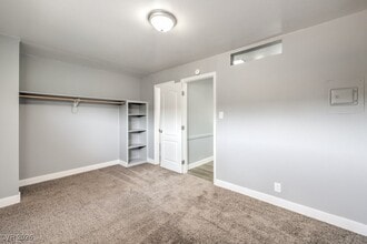 Building Photo - 324 W Cleveland Ave