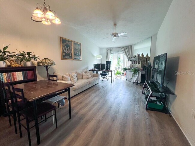 Foto del edificio - 3446 NW 37th Ave