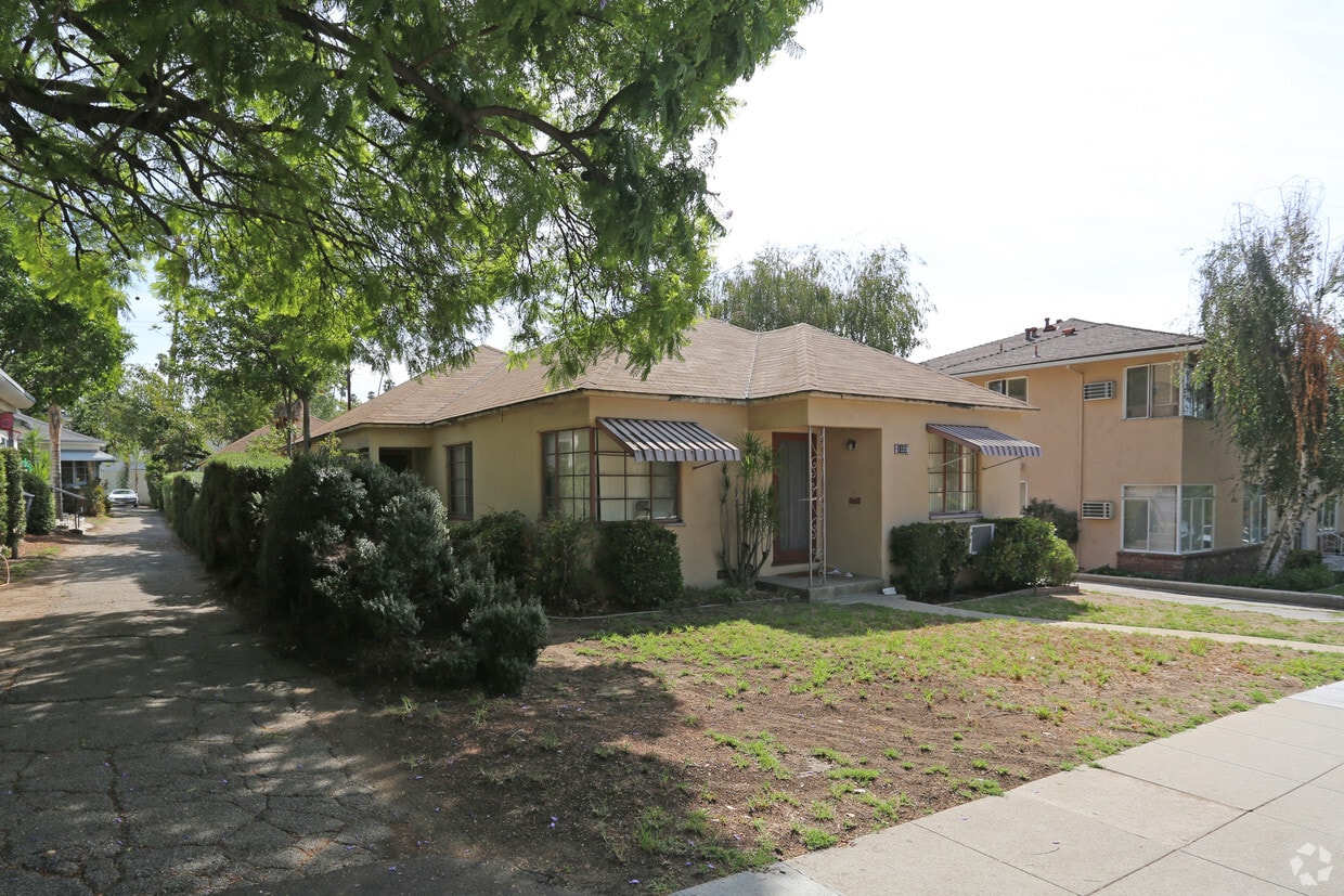 Building Photo - 1320 N Central Ave