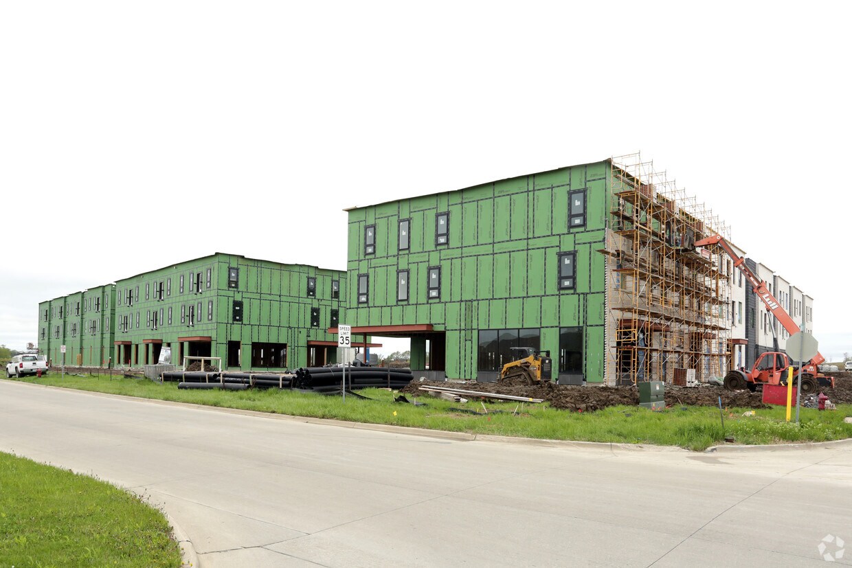 Building Photo - 2315 Landon Rd