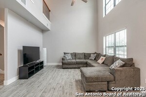 Building Photo - 1606 Eckhert Blvd