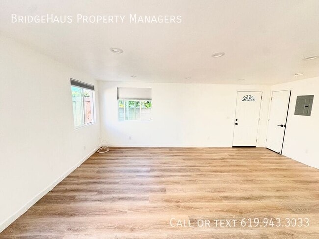 Building Photo - 4161 Clairemont Mesa Blvd