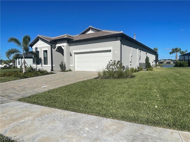 Building Photo - 2037 Yellowfin Cir