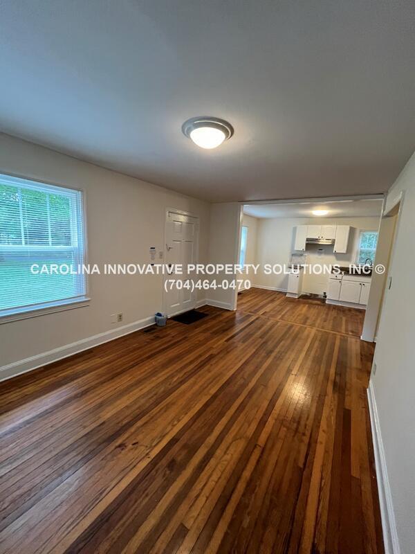 Foto del edificio - 2824 Phillips Ave