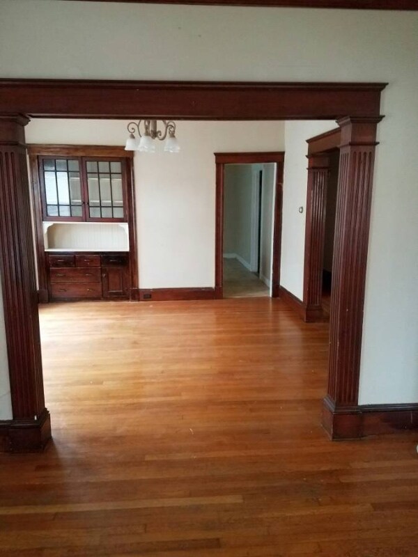 Primary Photo - 302 Myrtle St