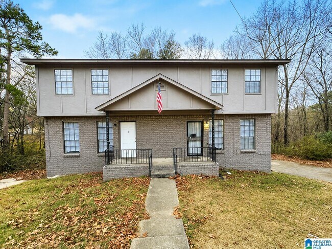 Foto del edificio - 1715 6th Pl Cir NW