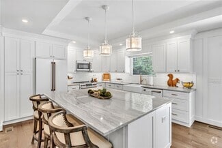 Building Photo - 405 Playground Rd