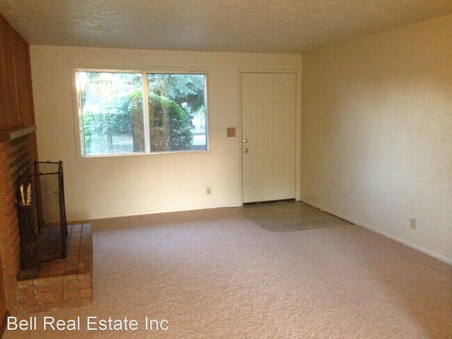 Building Photo - 3 br, 1 bath House - 710 So. 38th Street