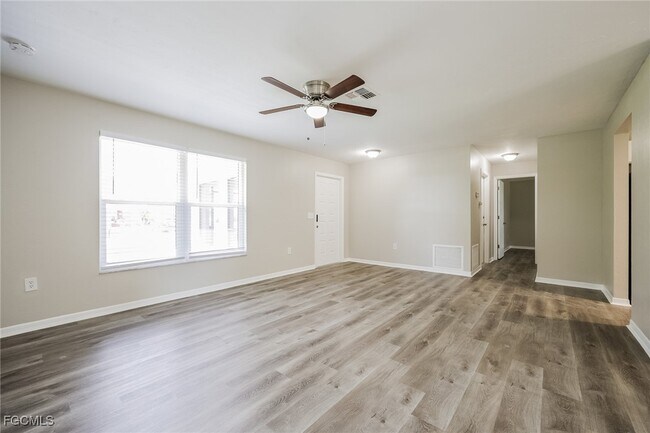 Foto del edificio - 2016 SE 9th Terrace