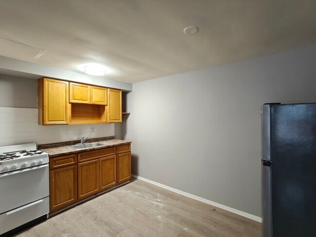 Foto del edificio - 7131 Marshall Rd