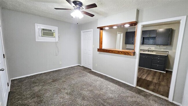 Foto del edificio - 2308 NW 12th St