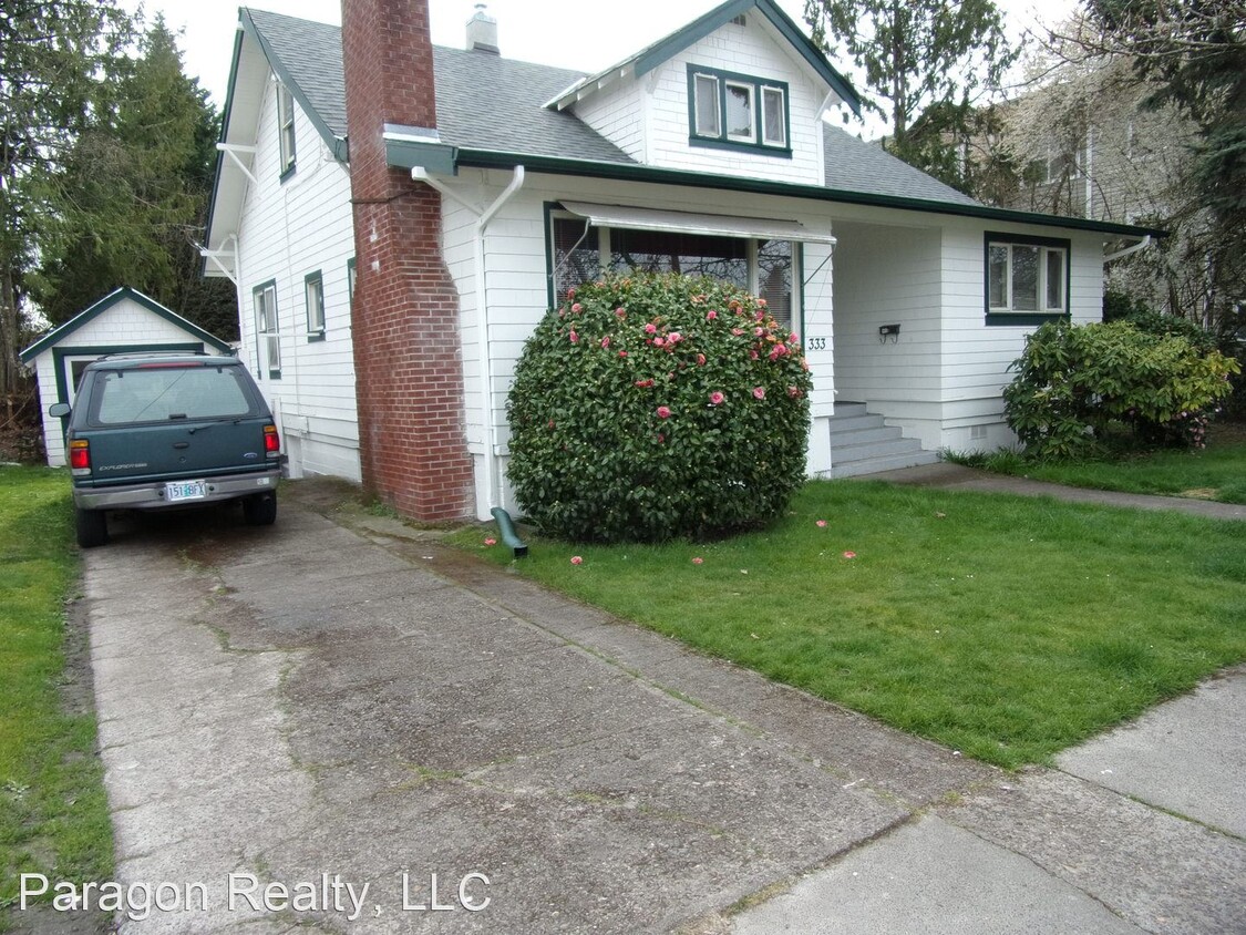 Building Photo - 5 br, 2 bath House - 333 NW 15th St.