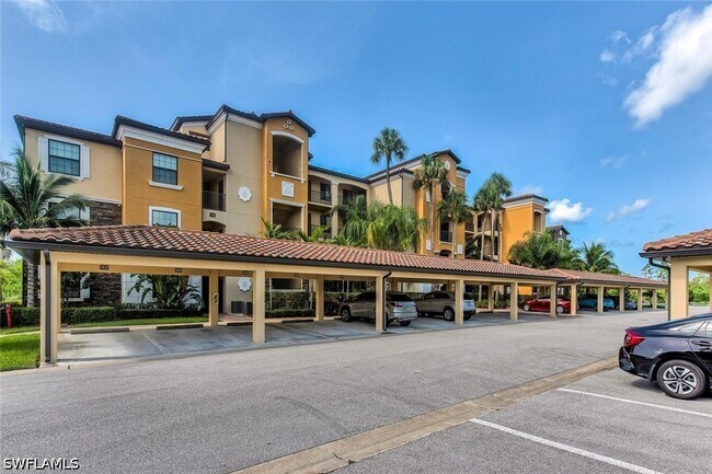 Foto del edificio - 9826 Giaveno Cir