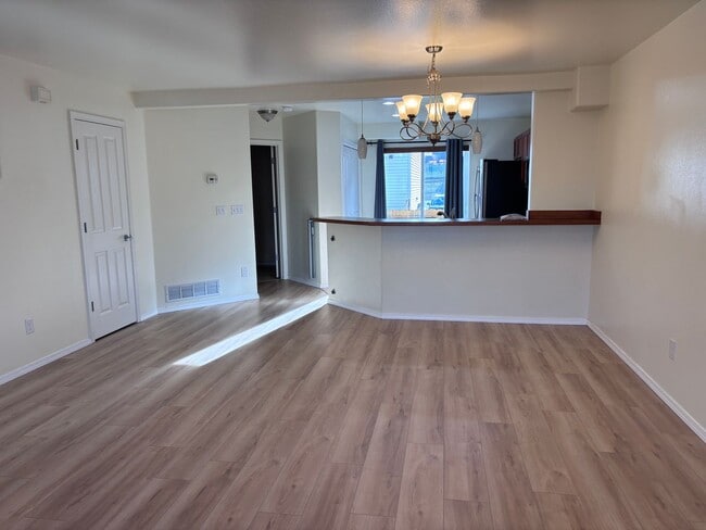 Building Photo - 131 Matthew Paul Way