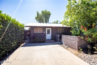 Building Photo - 2016 S Granada Dr