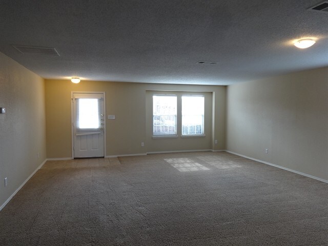 Foto del edificio - 2440 Arroyo Springs Drive