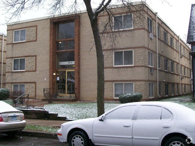 Building Photo - 3615 Grand Ave S