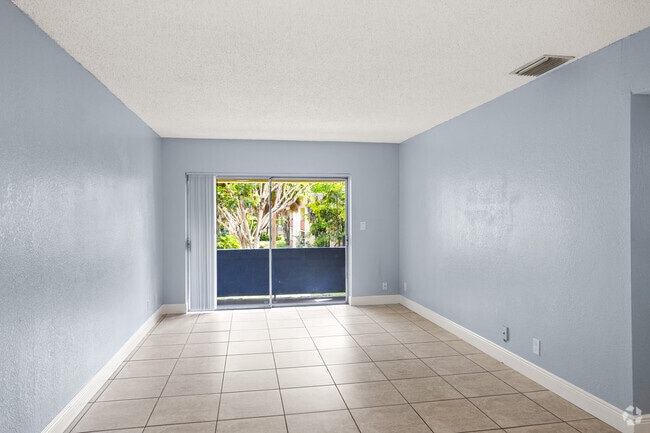2BR, 1BA - 830SF - Living Room - Sabal Pointe Apartments