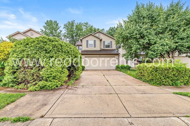 Building Photo - Warren Township, 3 Bed, 2.5 Bath, 2 Story,...
