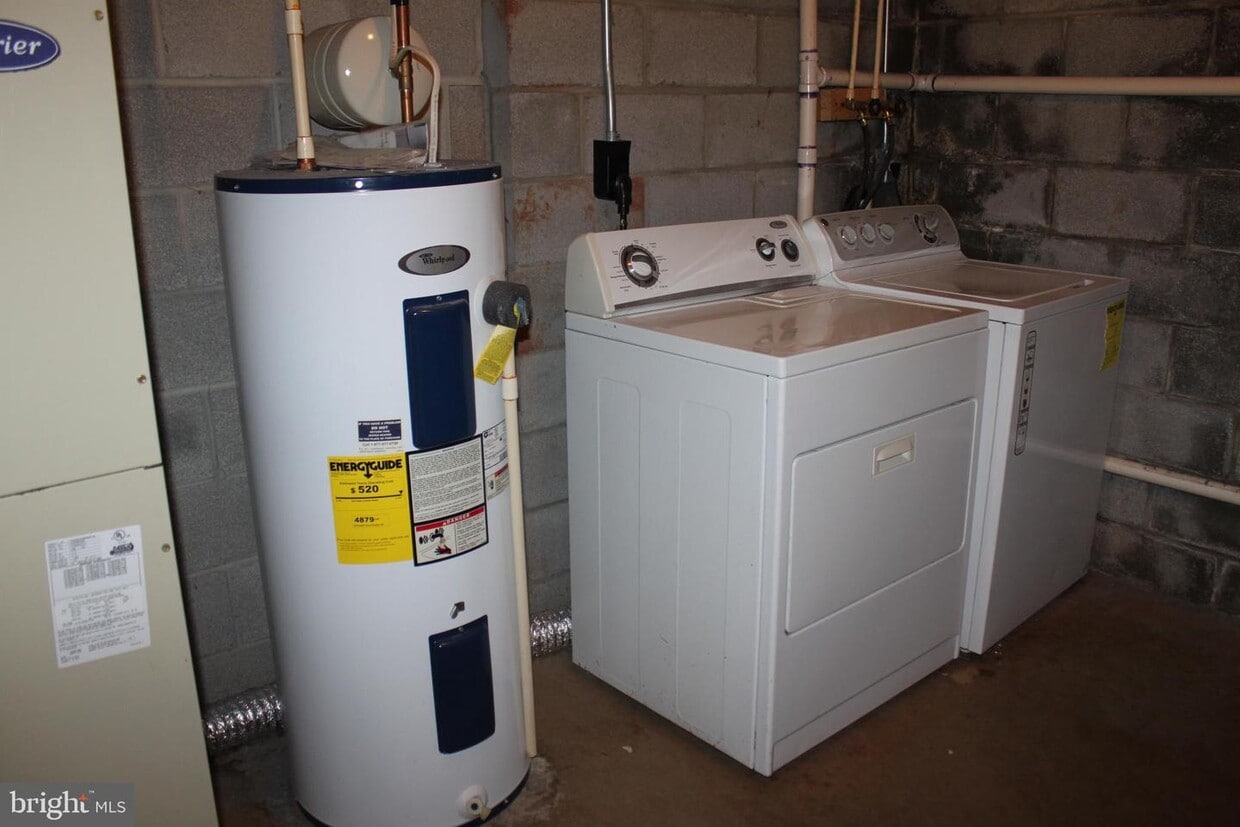 112 Easy St, Thurmont, MD 21788 Townhome Rentals in Thurmont MD