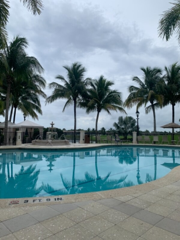 Building Photo - 8073 Aberdeen Dr