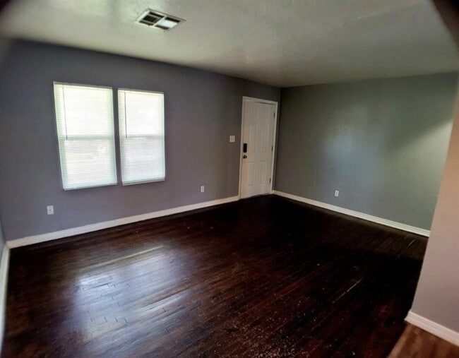 Foto del edificio - 1304 NW 98th St