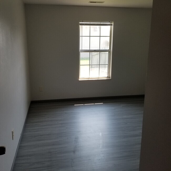 Foto del edificio - 714 Plankway Drive