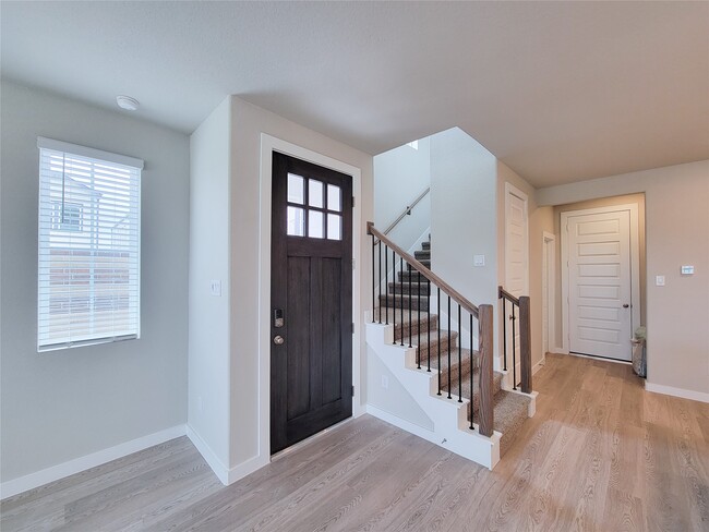 Foto del edificio - 10055 Cloud Mist Dr