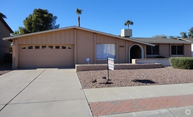 Building Photo - 17214 N 49th Ave