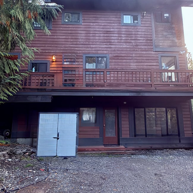 Building Photo - 49006 SE 115th St